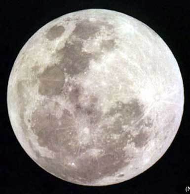 Gambar Bulan